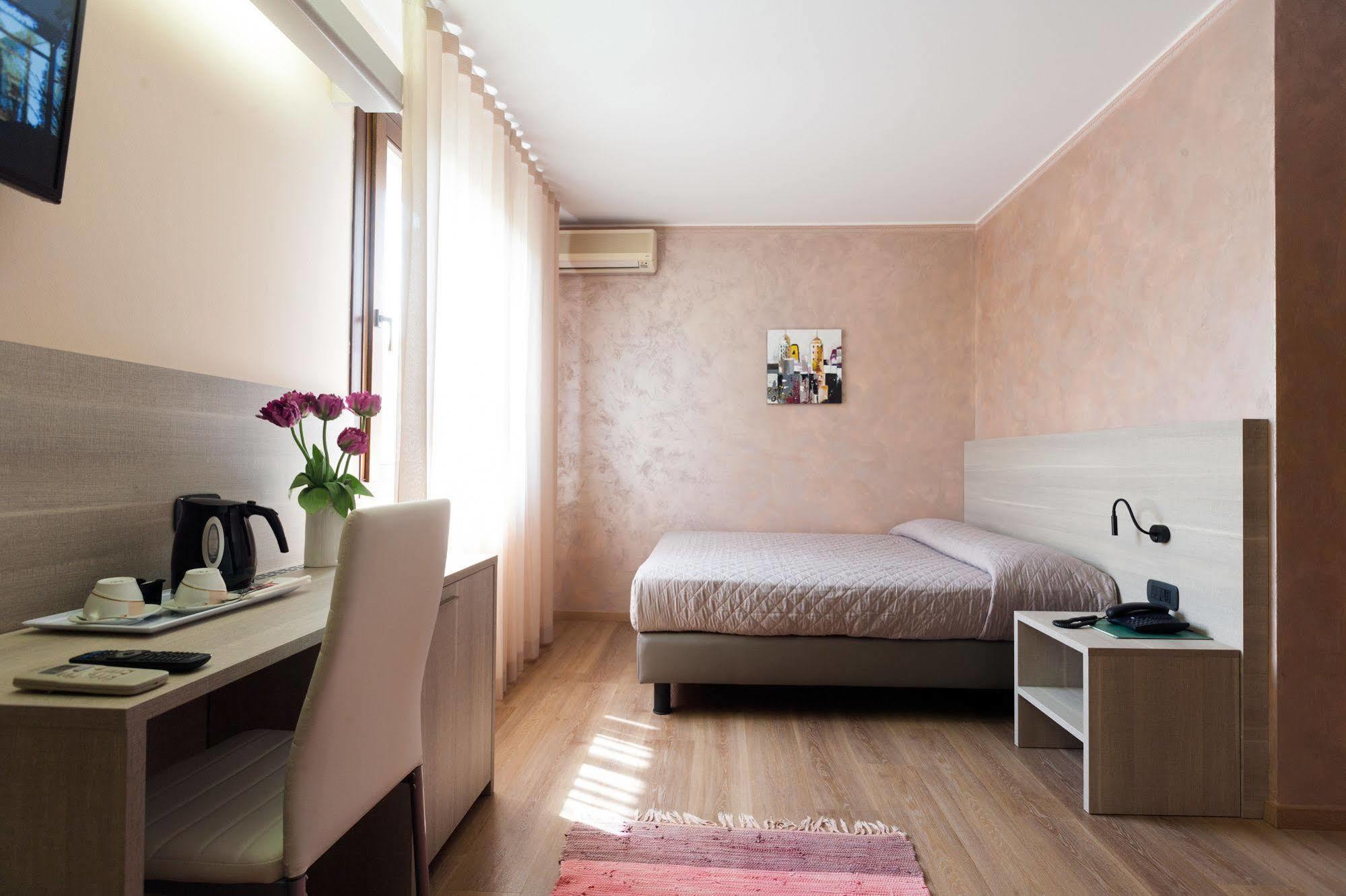 Hotel Prata Verde Prata Di Pordenone Eksteriør bilde