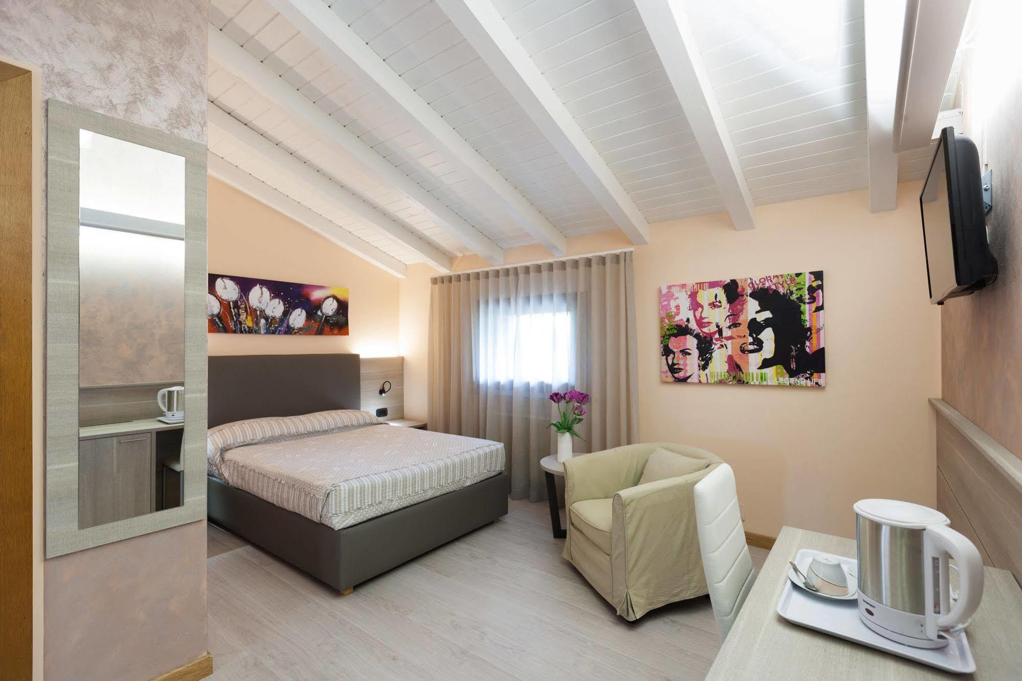 Hotel Prata Verde Prata Di Pordenone Eksteriør bilde